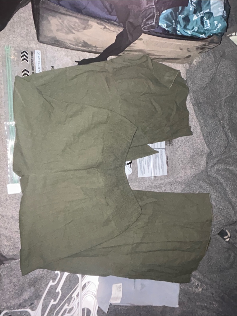 High waist Military green halara pants. Wide leg.